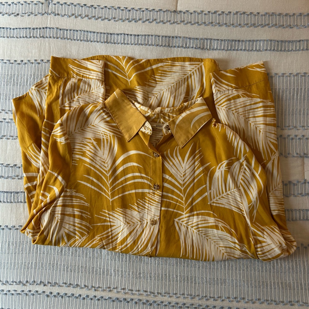 La Hearts Yellow Palm Button Down Shirt